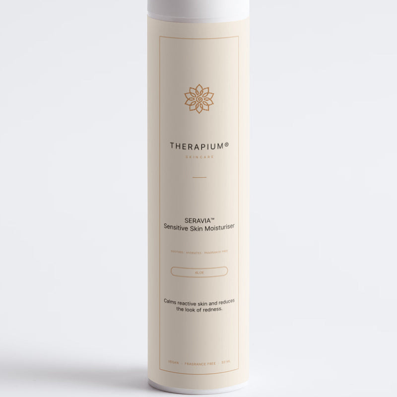 The front label of the SERAVIA™ sensitive skin moisturiser bottle